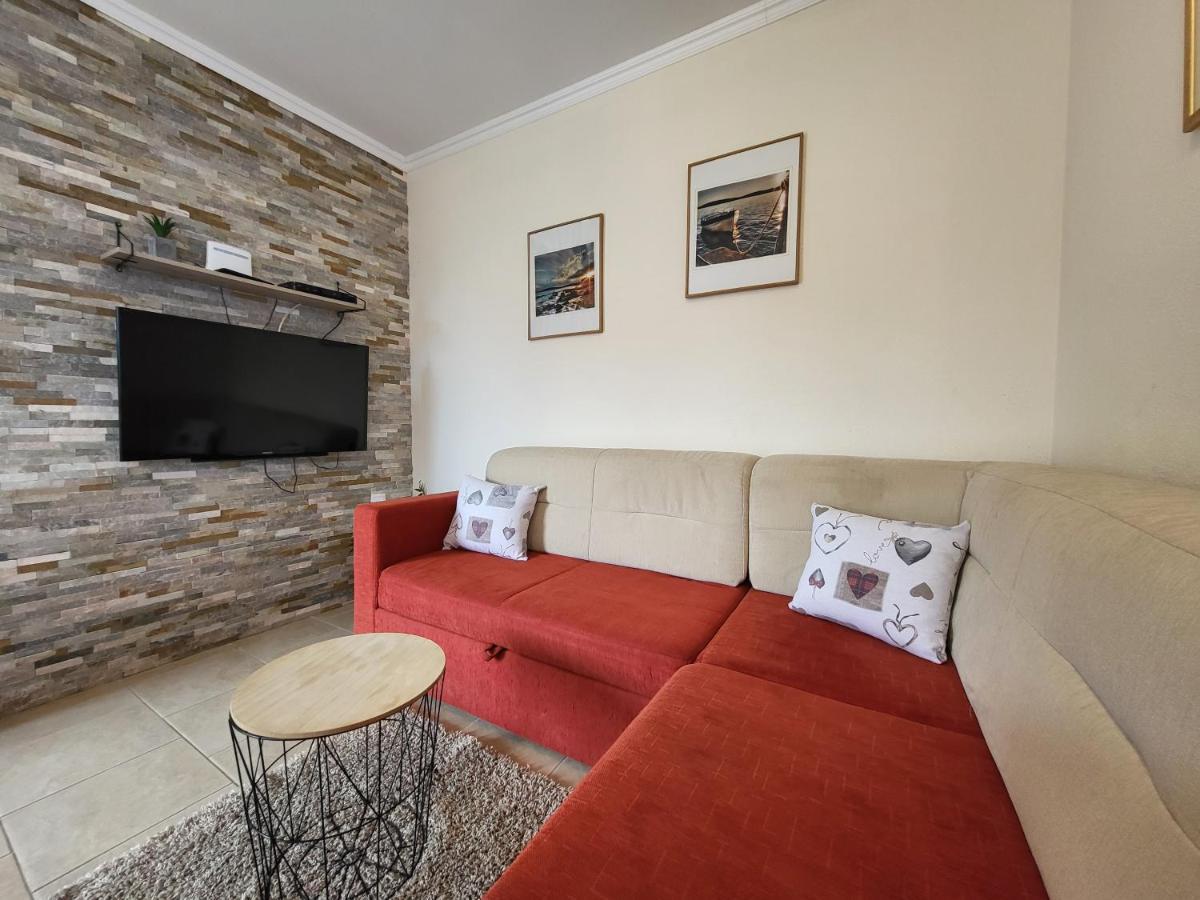 Holiday Home Duje Mali Iž Esterno foto
