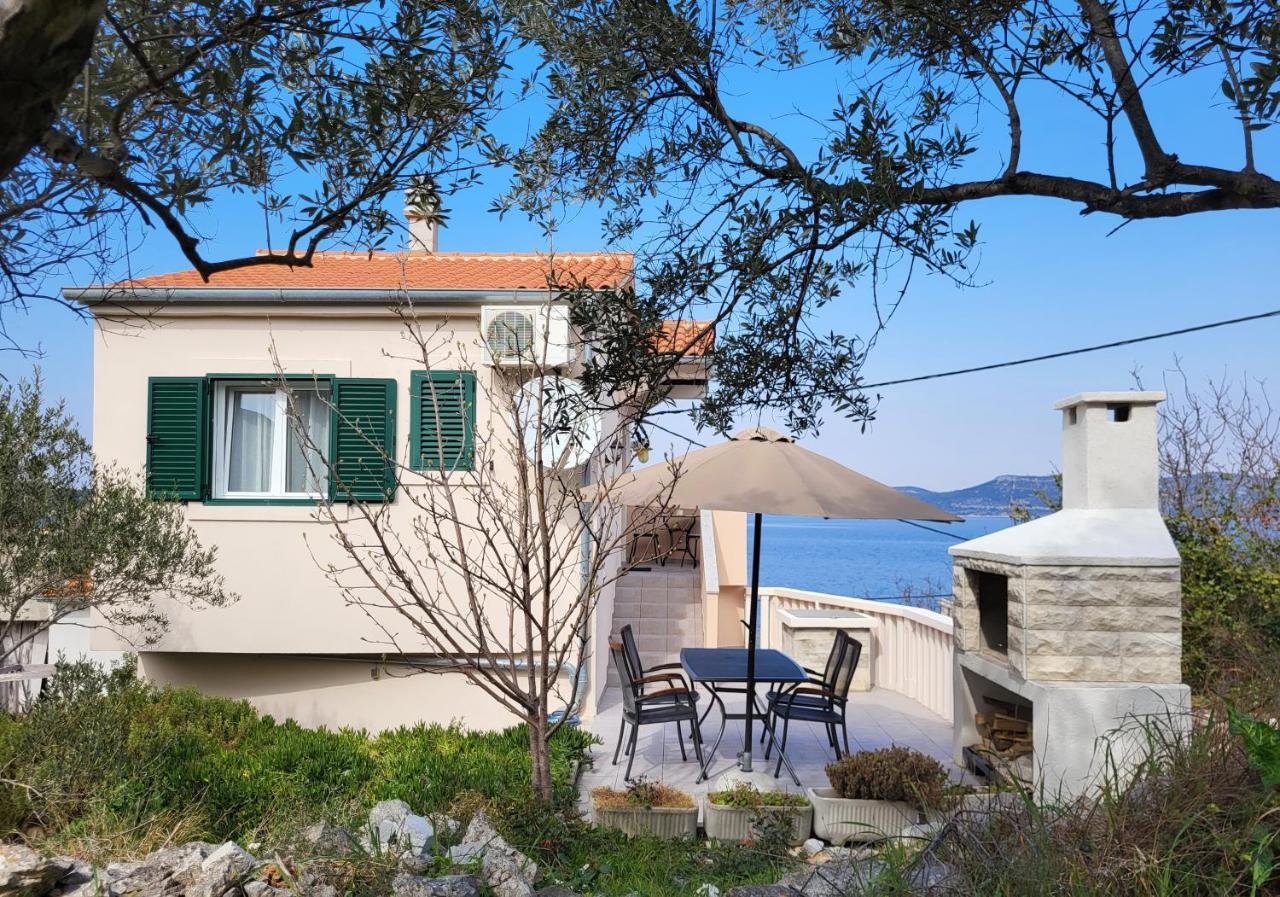 Holiday Home Duje Mali Iž Esterno foto